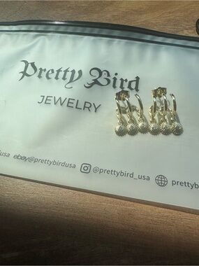 NEW Pretty Bird Jewelry Gold Stud Hoops